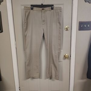 Roundtree & Yorke Men's Khaki Chinos 38x30